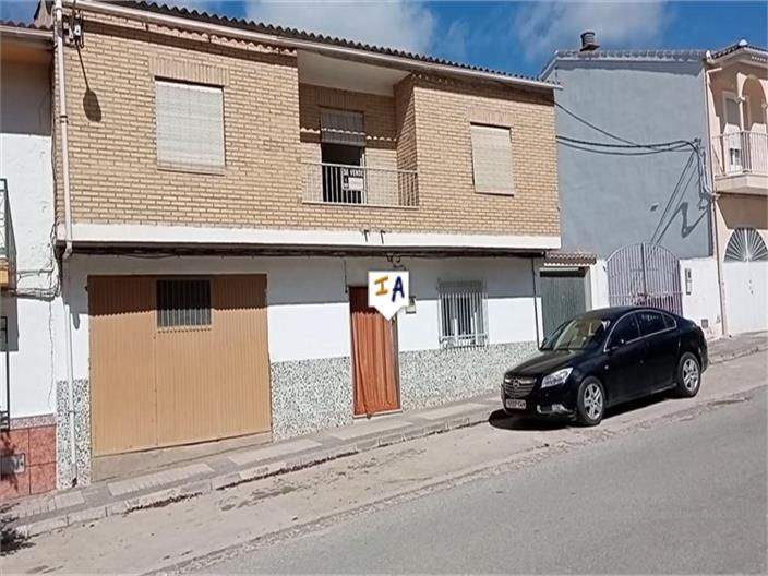 Vista exterior de Casa adosada en venda en Benalúa de las Villas amb Traster