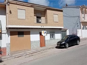 Reihenhaus zum Verkauf in Benalúa de las Villas