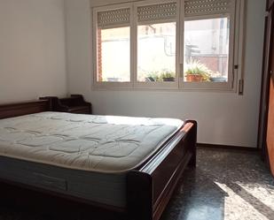 Bedroom of Flat for sale in  Barcelona Capital  with Heating