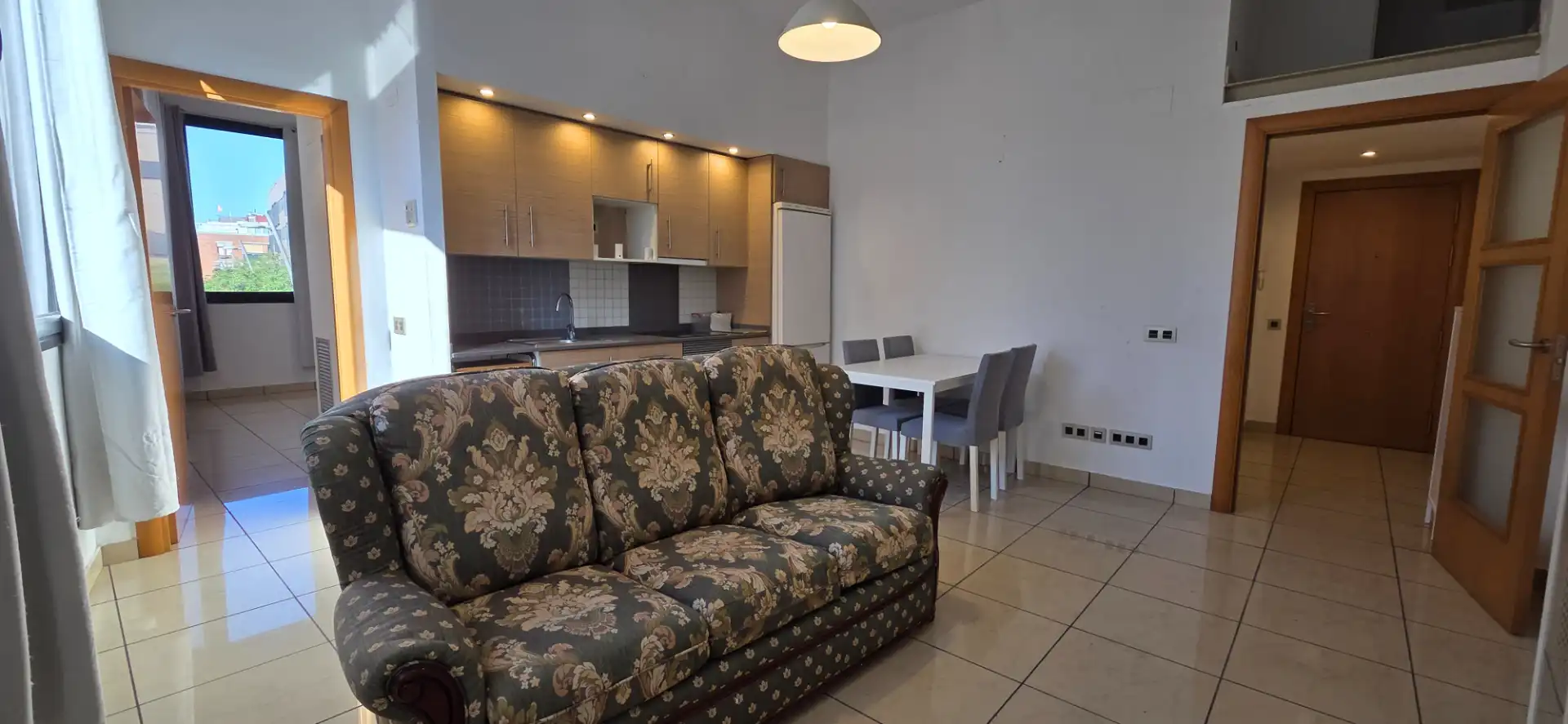Living room of Study for rent in Viladecans  with Air Conditioner, Heating and Furnished