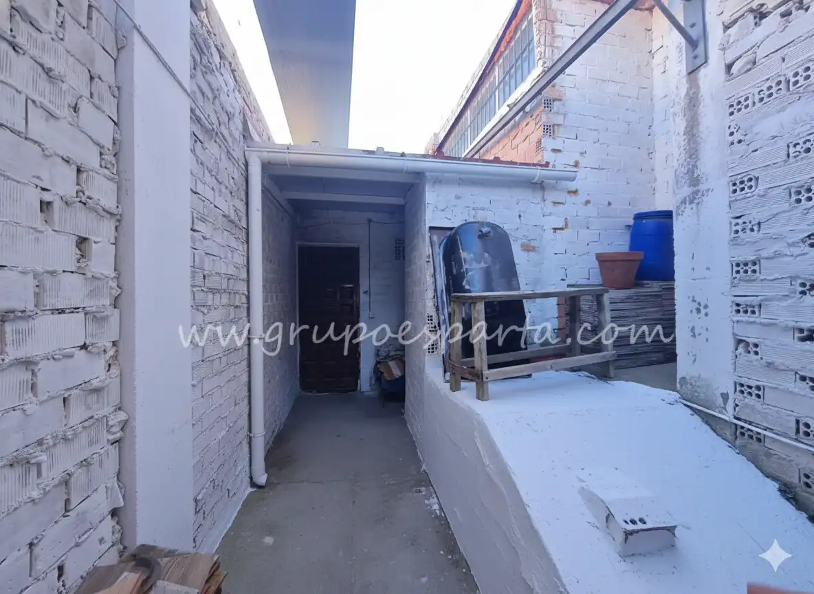 Nave industrial en venta en Santiponce