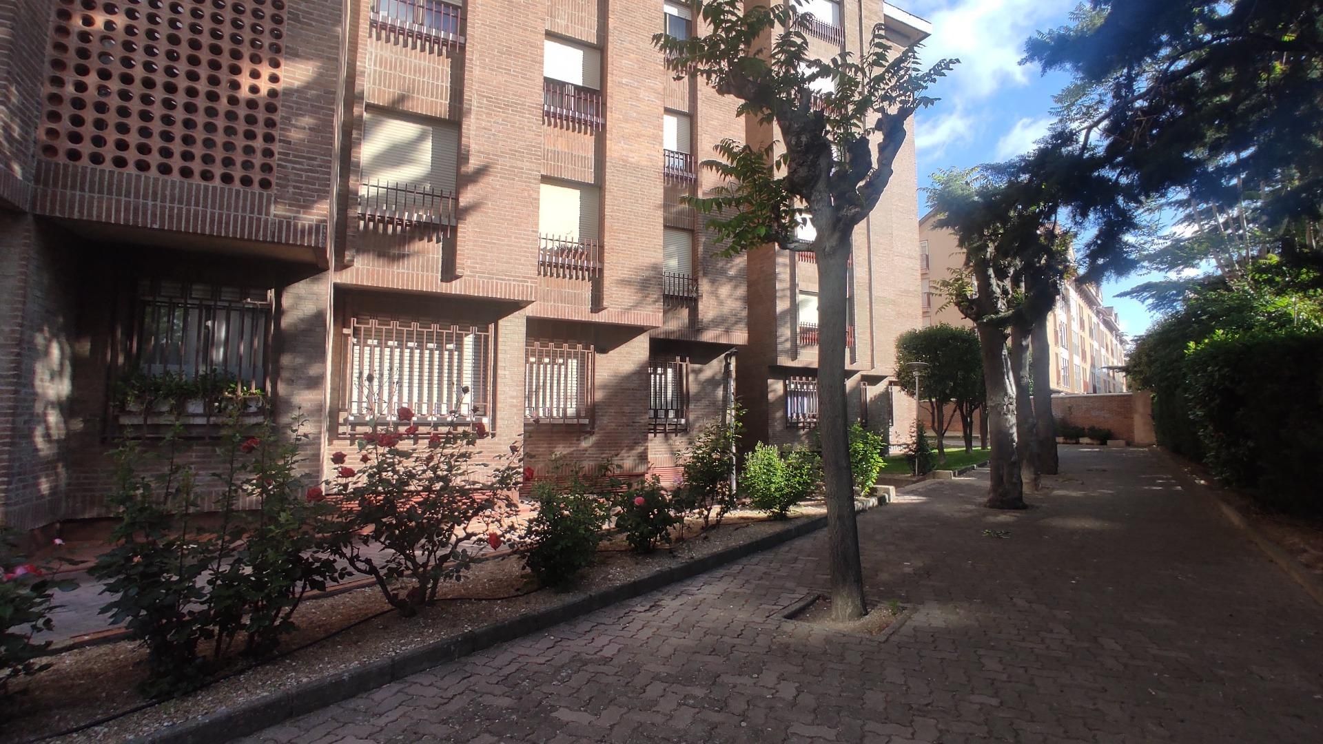 Vista exterior de Apartamento de alquiler en Valladolid Capital con Calefacción