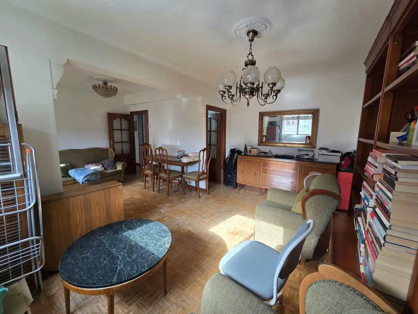 Piso con ascensor en venta en Calle de San Marcelo, imagen 6