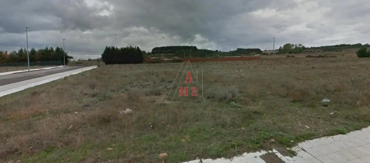 Terreni e lotti in vendita a Sariegos, imagen 2