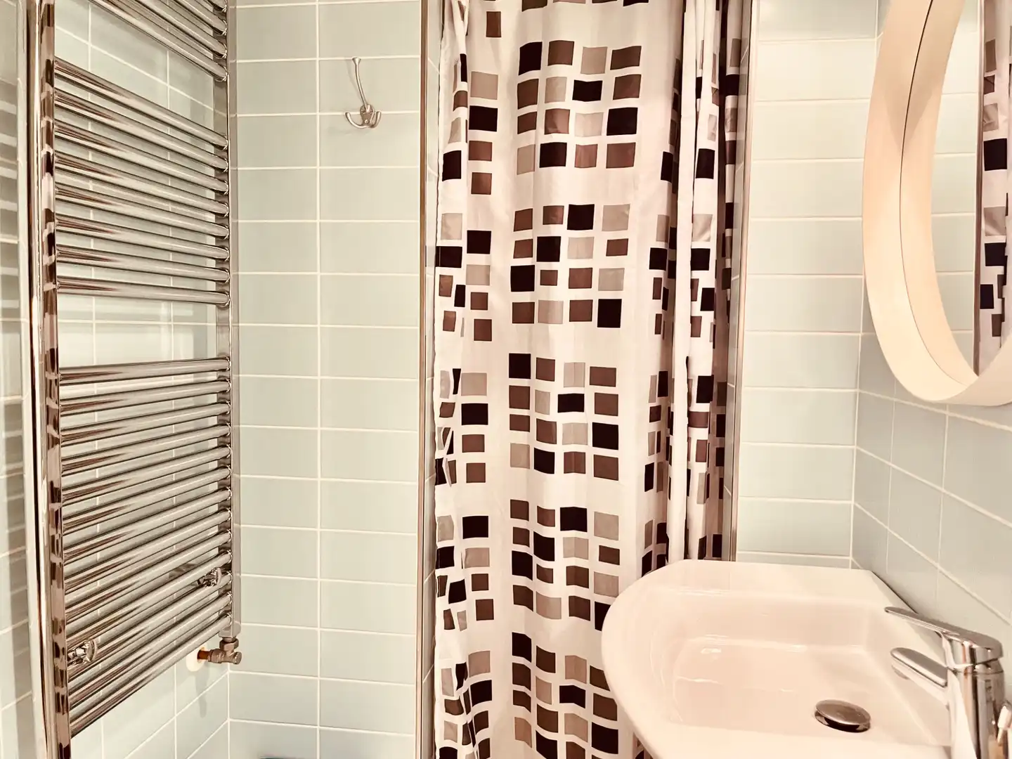 Baño de Apartamento en venta en Madrid con Calefacción