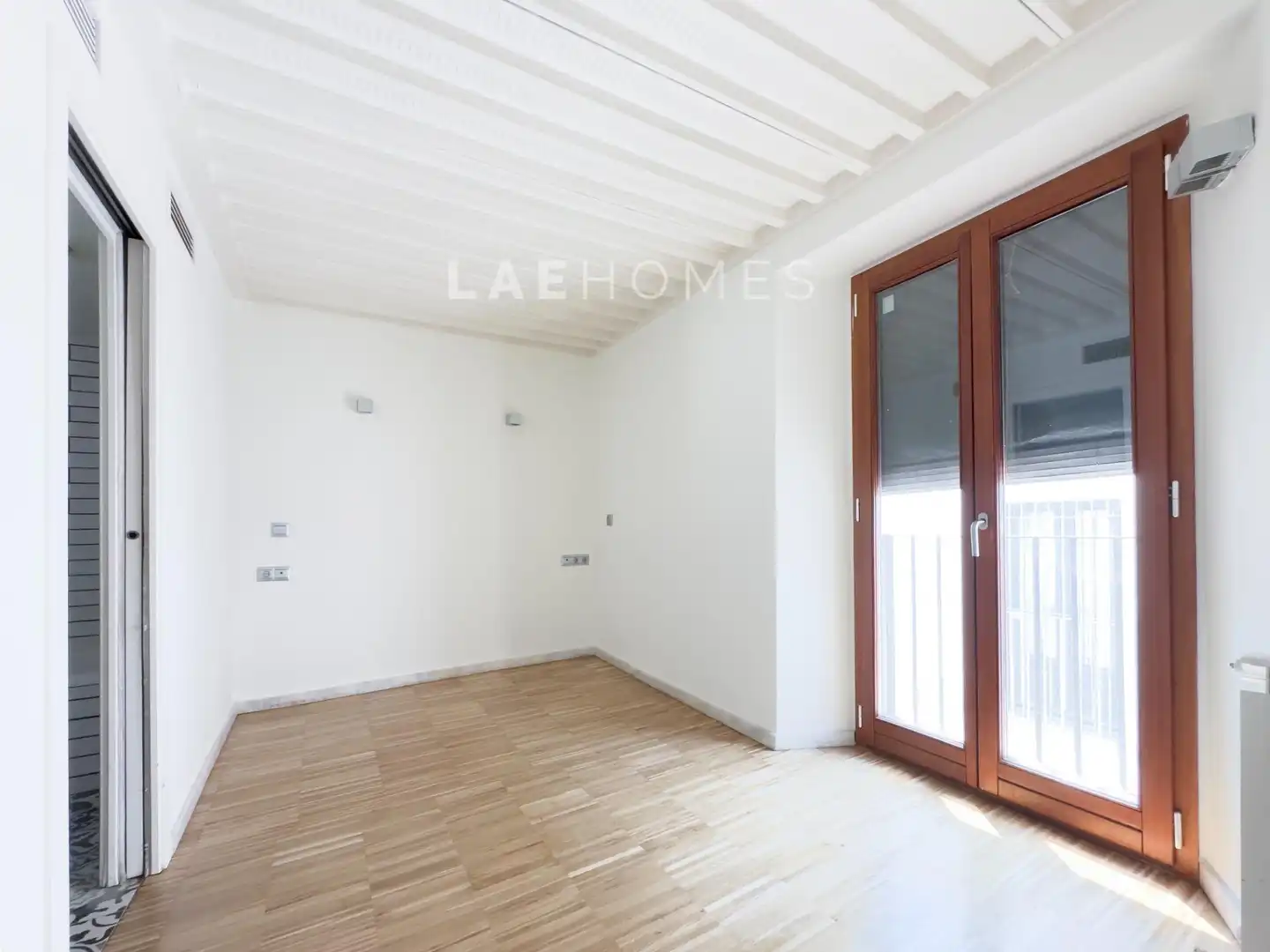 Maisonette zum Verkauf in Sevilla mit Klimaanlage, Heizung und Terrasse