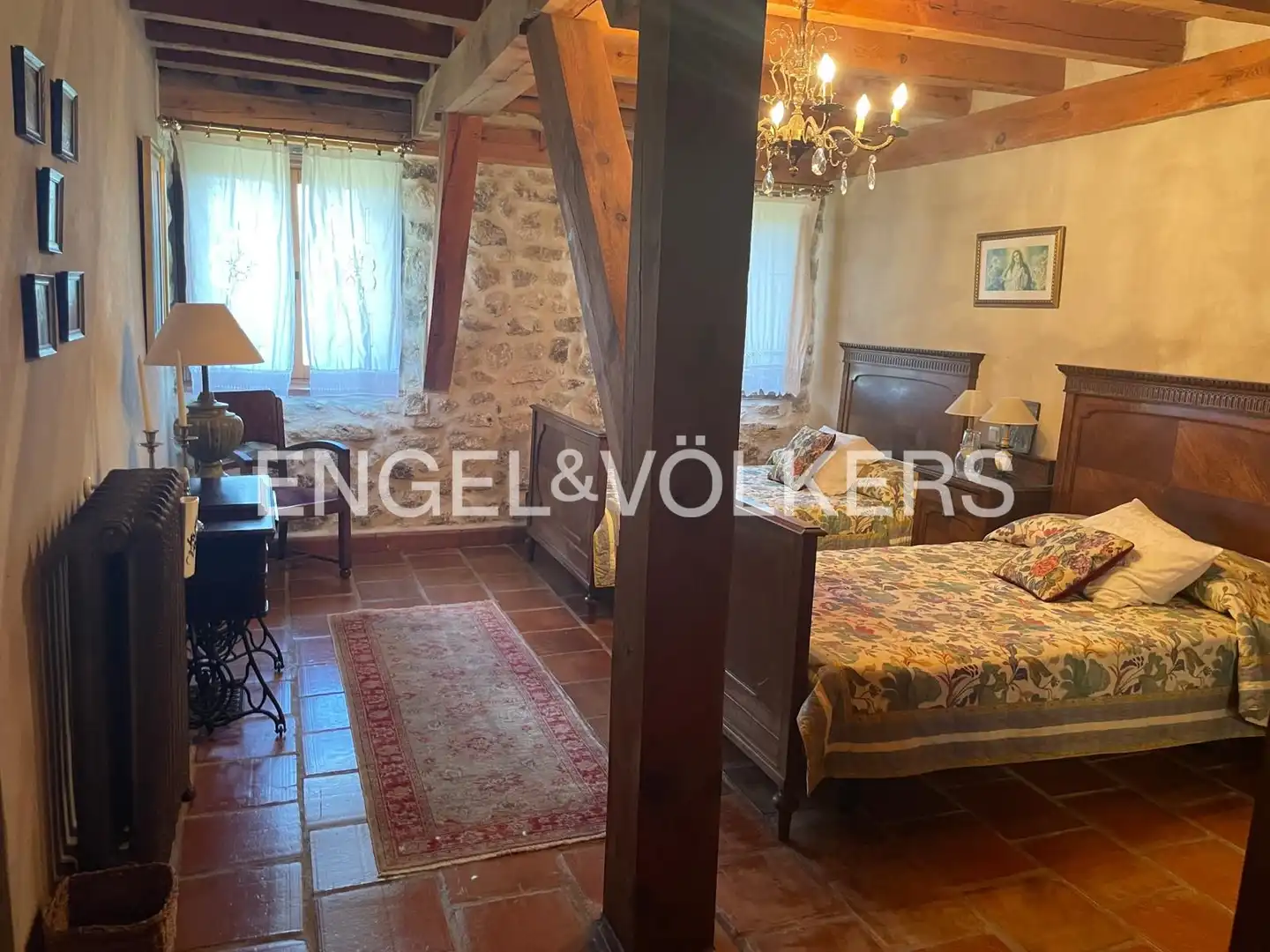 Casa o chalet en venta en Condado de Castilnovo con Aire acondicionado, Calefacción y Jardín privado