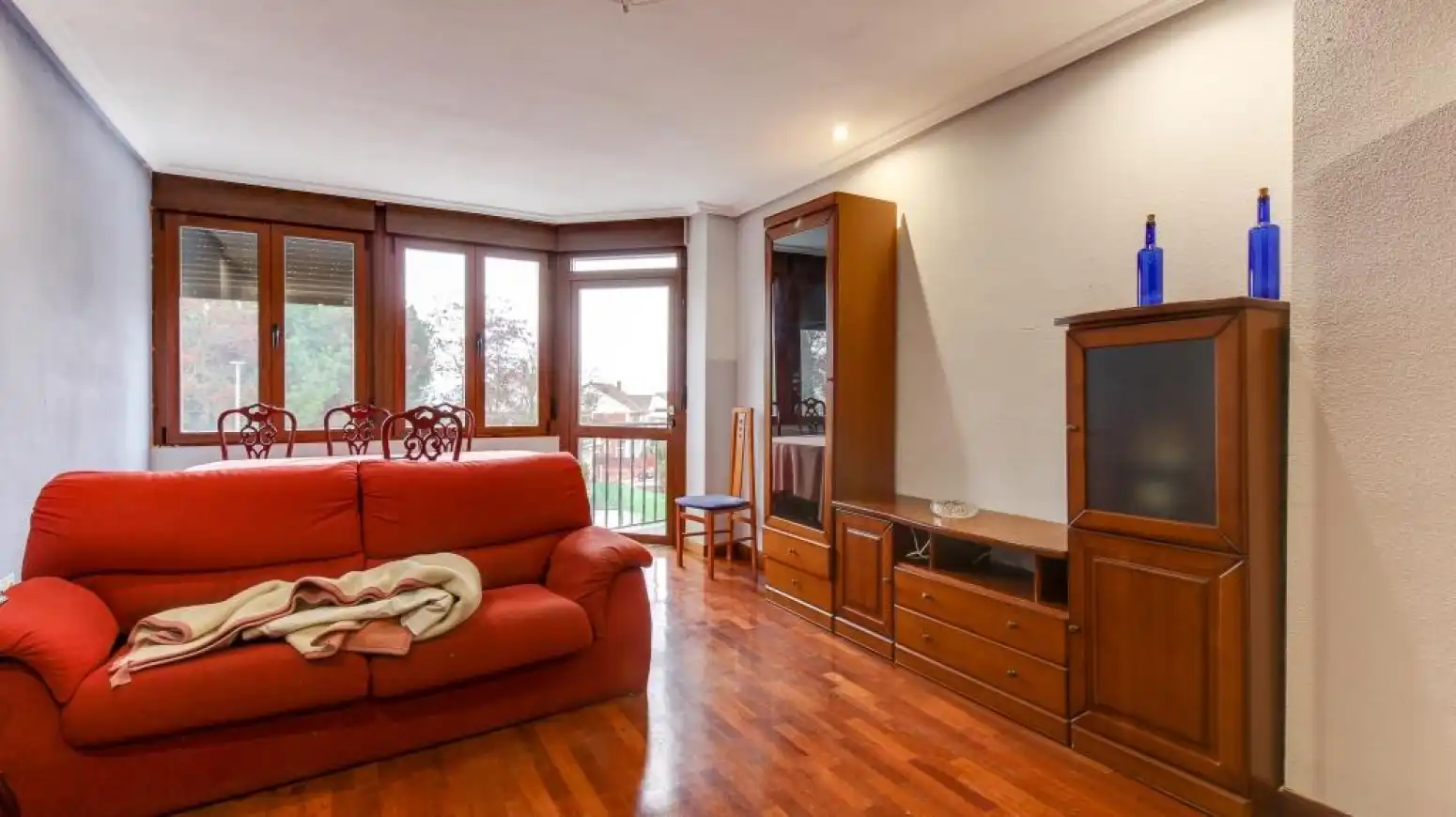 Sala de estar de Casa o chalet en venta en Cabrerizos con Calefacción, Jardín privado y Parquet