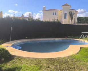 Swimming pool of House or chalet to rent in Fuengirola  with Air Conditioner, Heating and Private garden