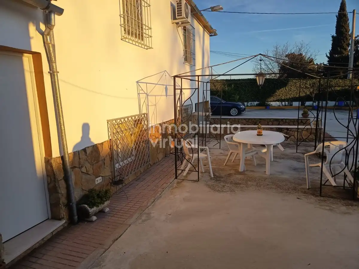 Terraza de Casa o chalet en venta en Lucena con Piscina y Amueblado