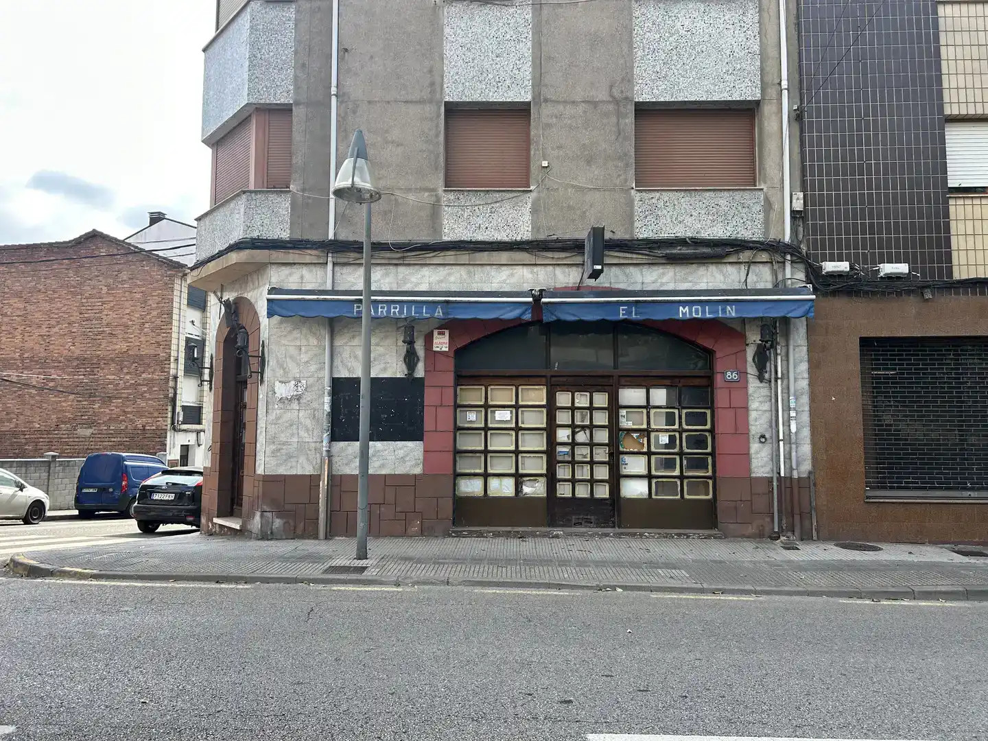 Planta baixa en venda en Laviana