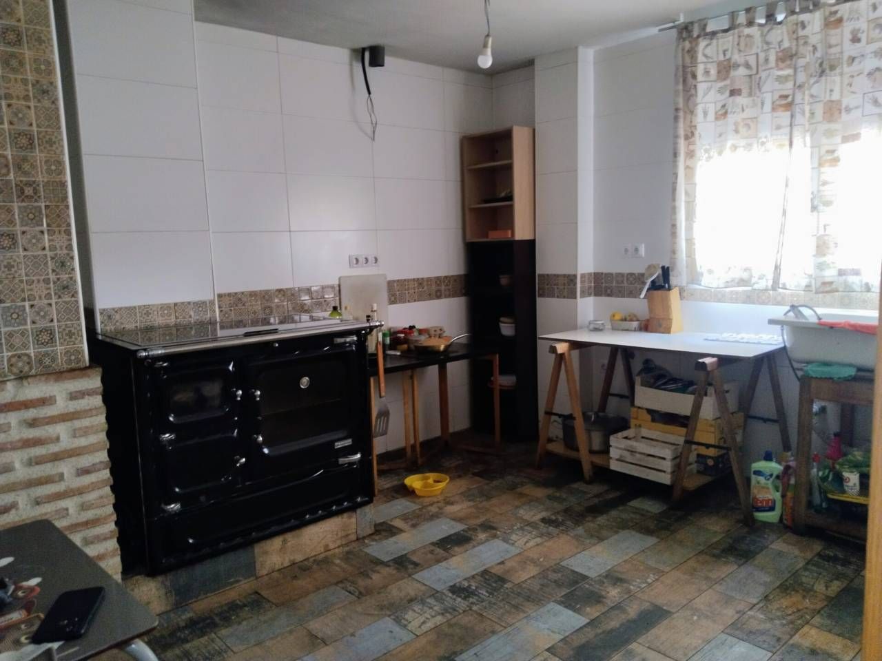 Cuina de Casa adosada en venda en Burgos Capital amb Calefacció, Parquet i Terrassa