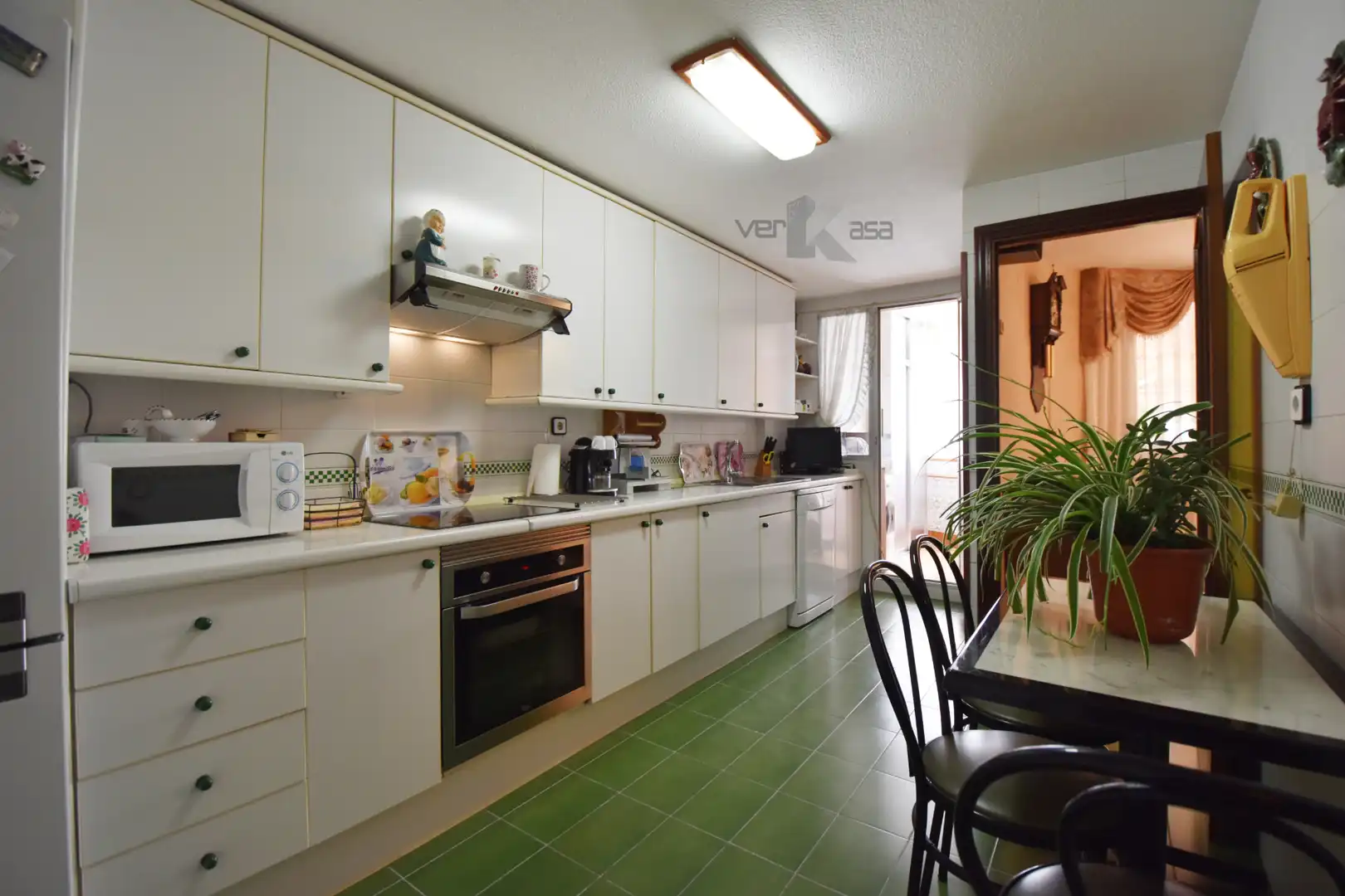 Cocina de Piso en venta en Pinto con Calefacción, Terraza y Piscina comunitaria