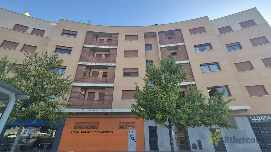Piso con terraza en venta en Plaza de Europa, imagen 2