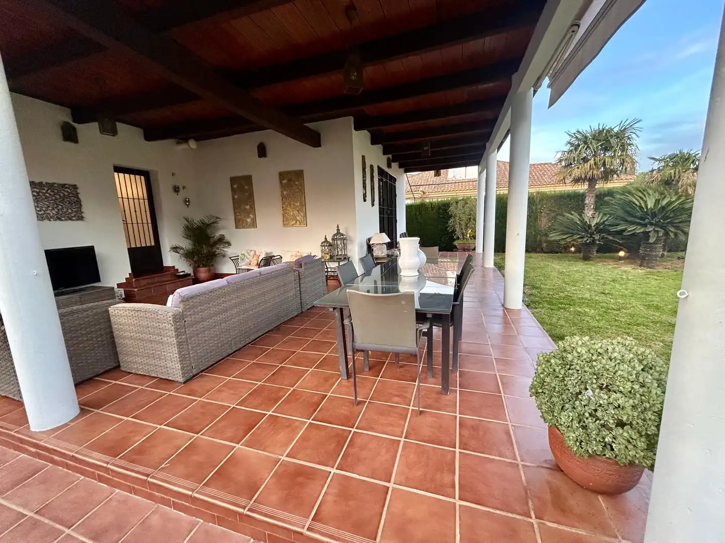 Terrassa de Casa o xalet en venda en Alcalá de Guadaira amb Aire condicionat, Jardí privat i Traster