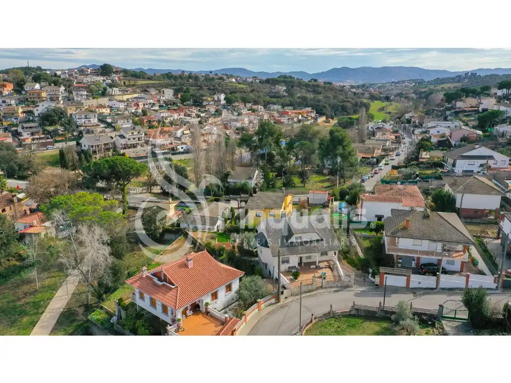 Vista exterior de Casa o xalet en venda en Lliçà d'Amunt