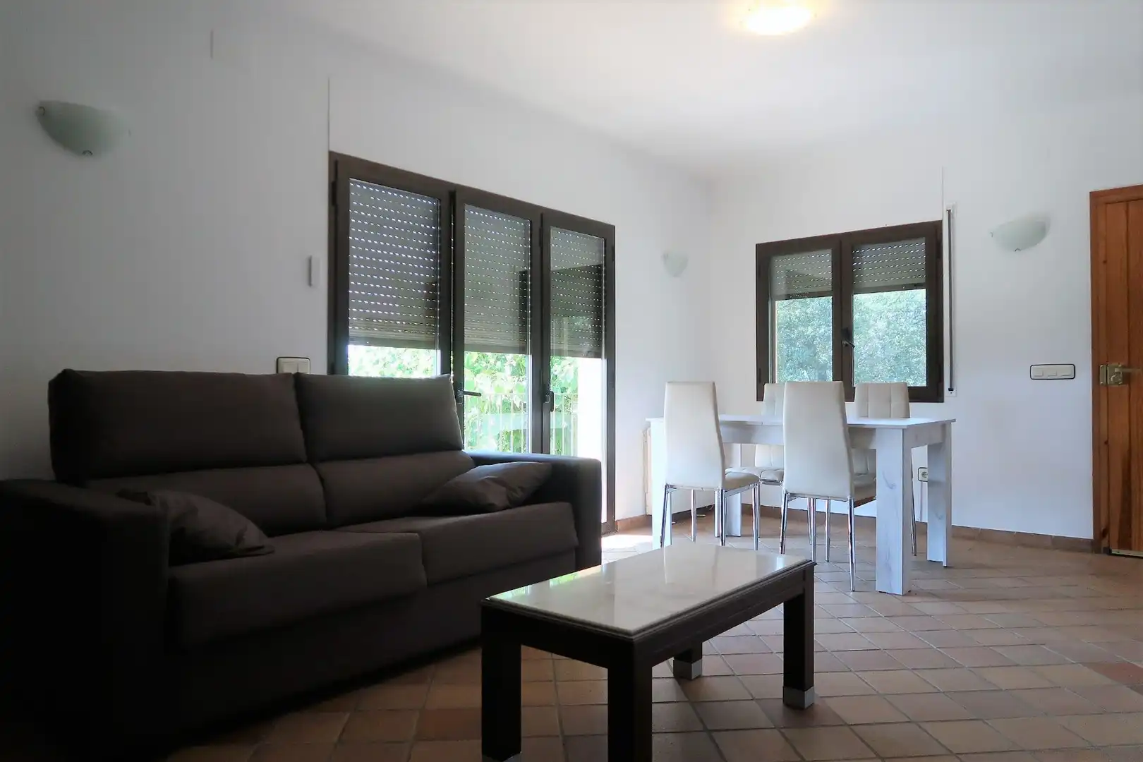 Sala d'estar de Finca rústica en venda en Canet d'Adri amb Calefacció i Terrassa