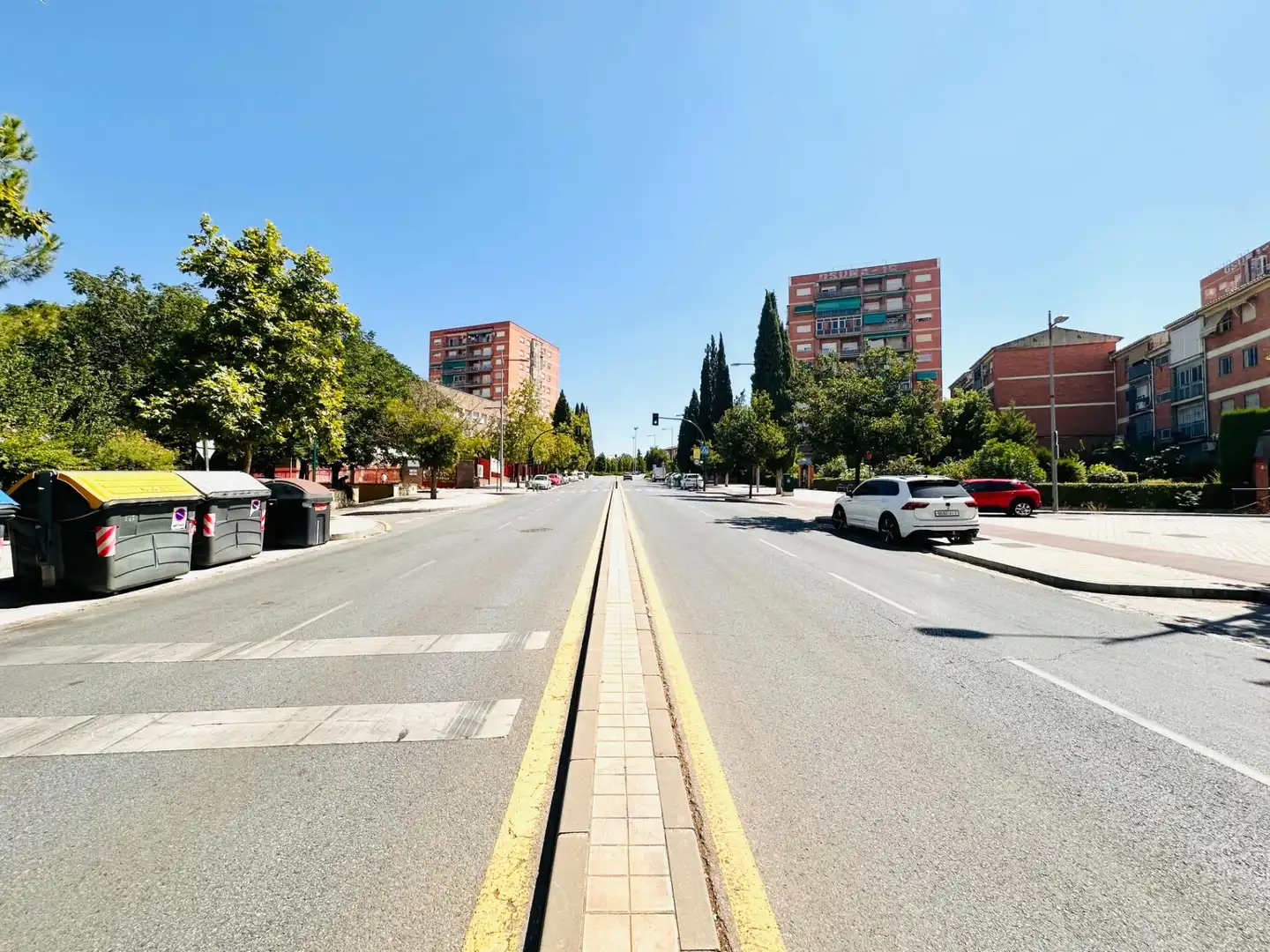 Außenansicht von Geschaftsraum zum Verkauf in Granada
