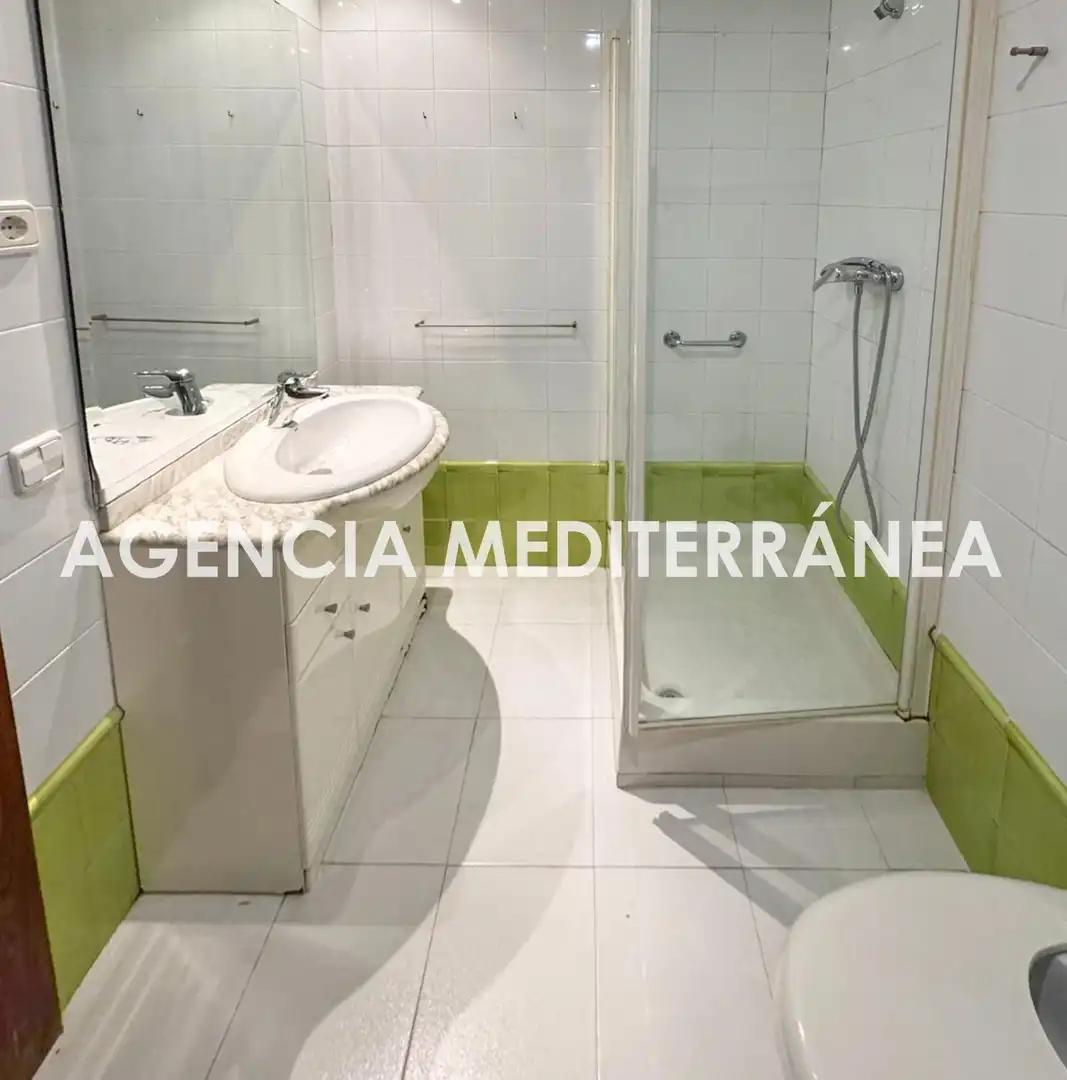 Bany de Pis en venda en Valencia amb Aire condicionat, Calefacció i Parquet