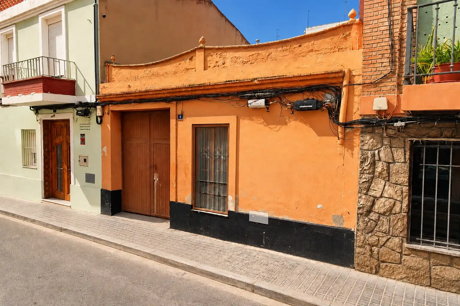 Vista exterior de Casa o chalet en venta en Torrent con Terraza