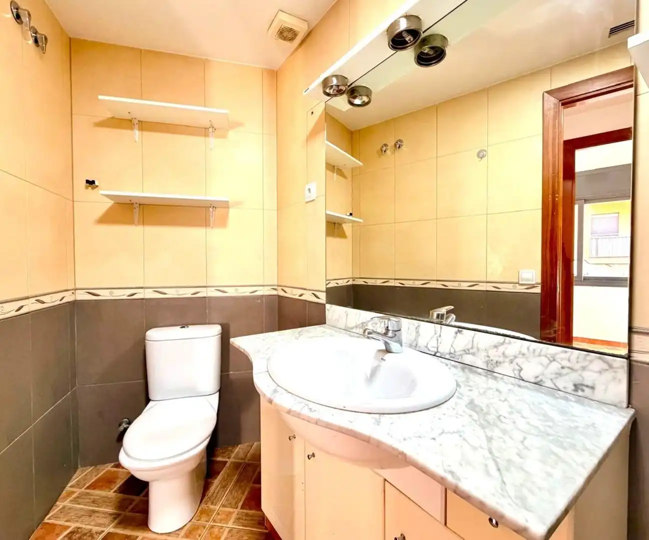 Baño de Piso en venta en Les Franqueses del Vallès con Calefacción y Terraza