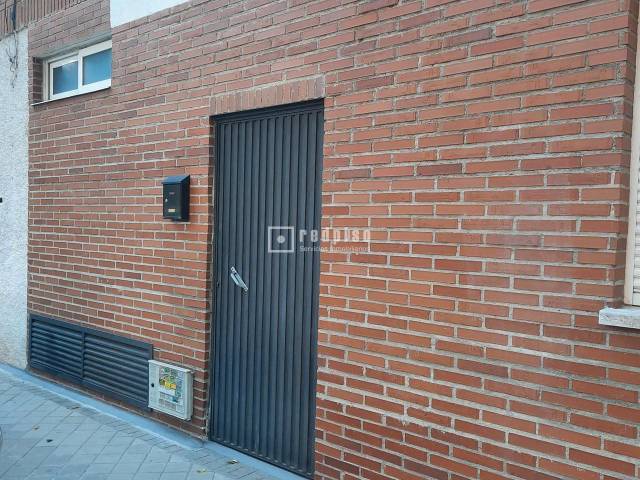 Local comercial en Venta en TRIBALDOS en Canillas