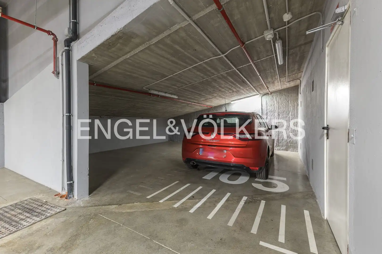 Parking de Piso de alquiler en Sant Just Desvern con Calefacción
