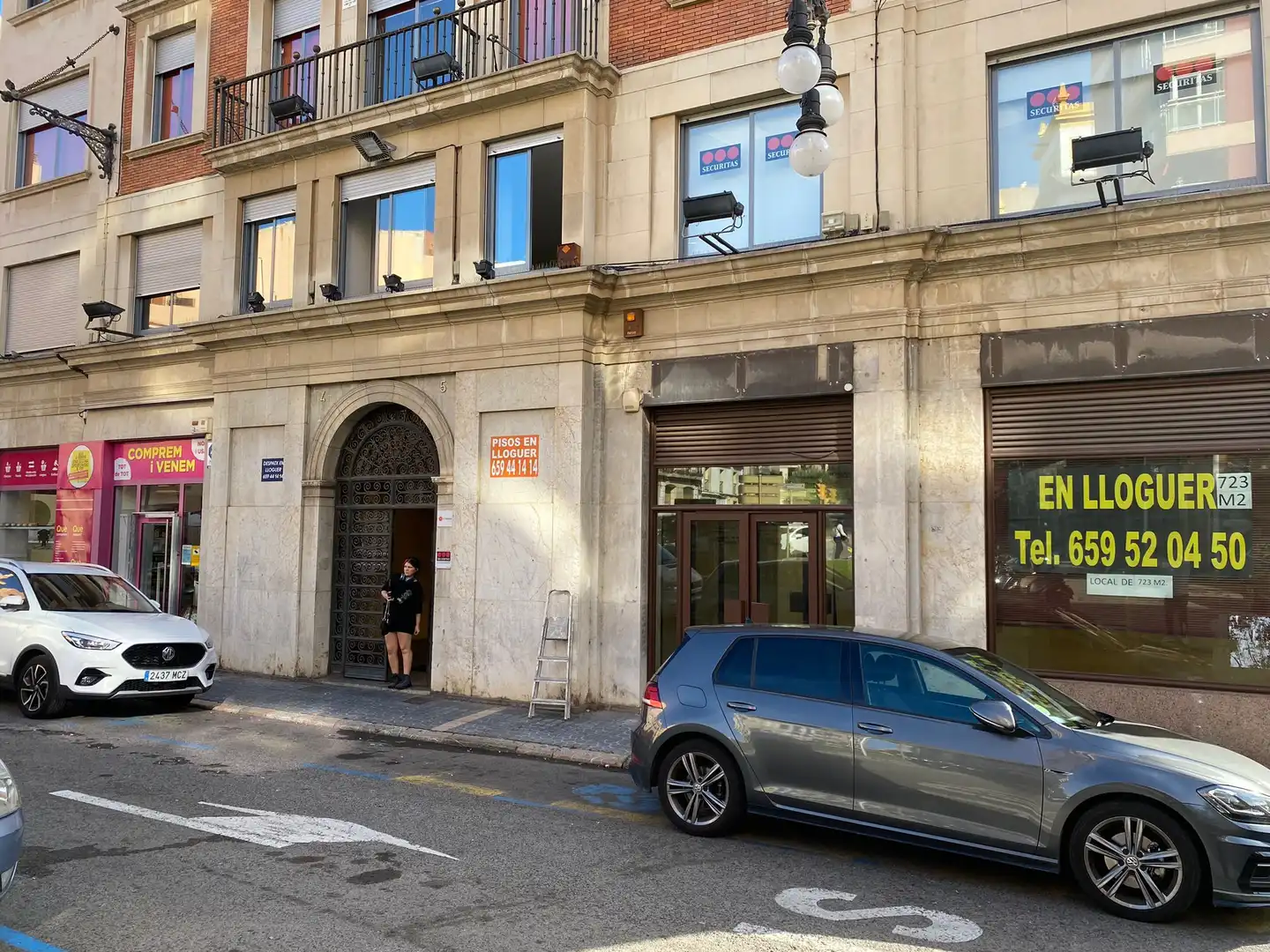 Local comercial en alquiler en Plaça General Prim 5, imagen 2