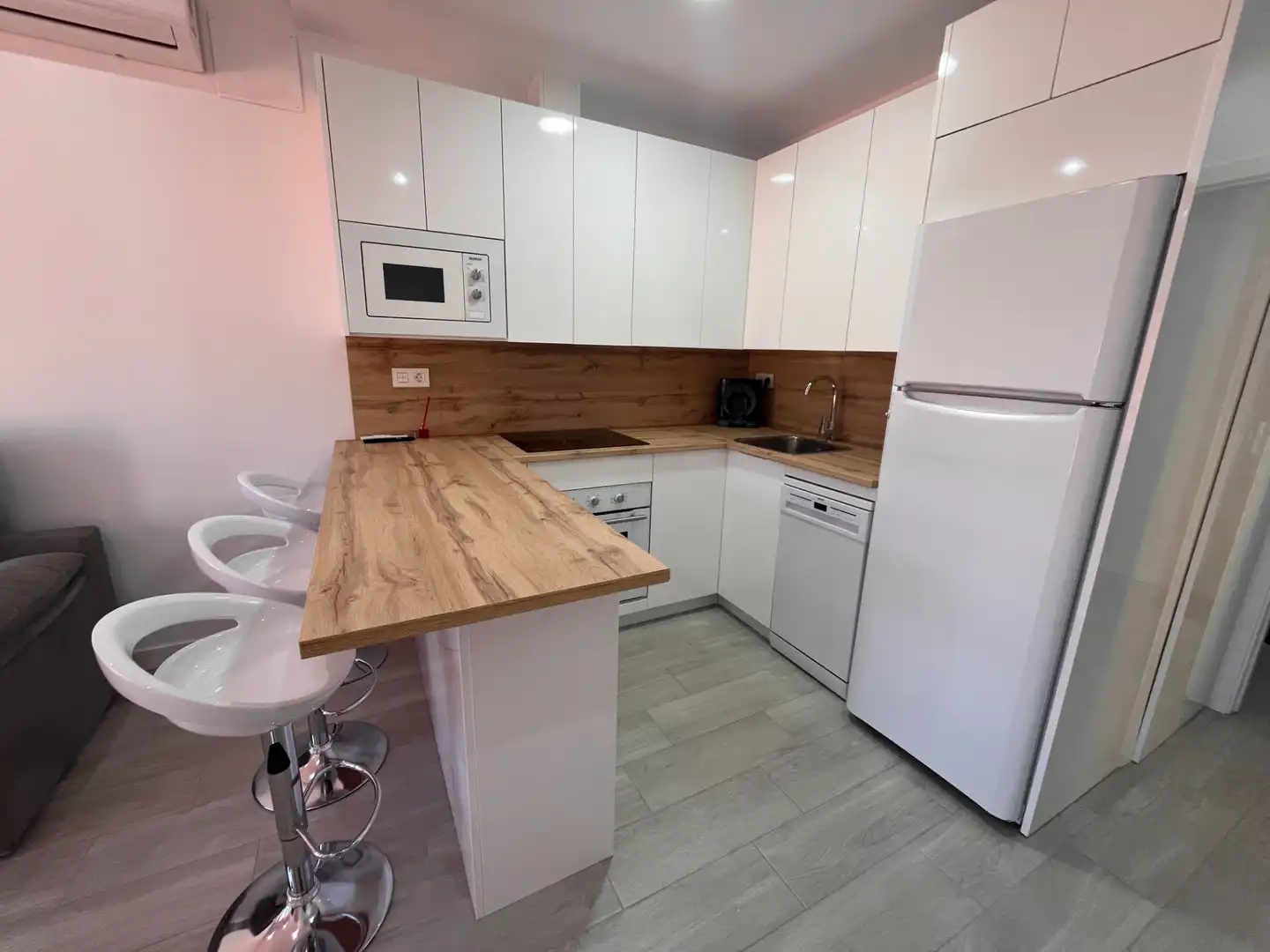 Kitchen of Flat for sale in Islantilla  with Air Conditioner, Terrace and Furnished