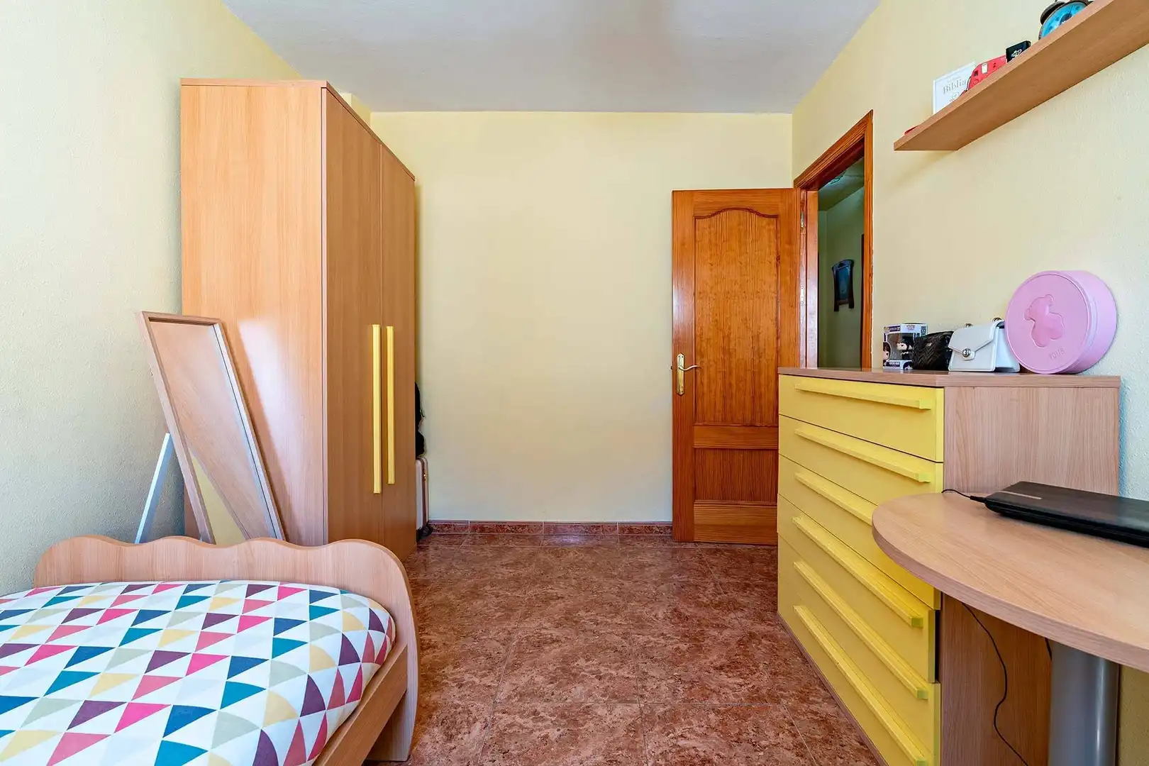 Dormitori de Casa adosada en venda en Roquetas de Mar amb Aire condicionat, Terrassa i Traster