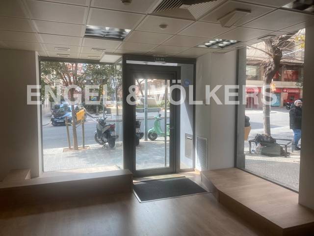 Local comercial en Alquiler en Sant Gervasi- Galvany