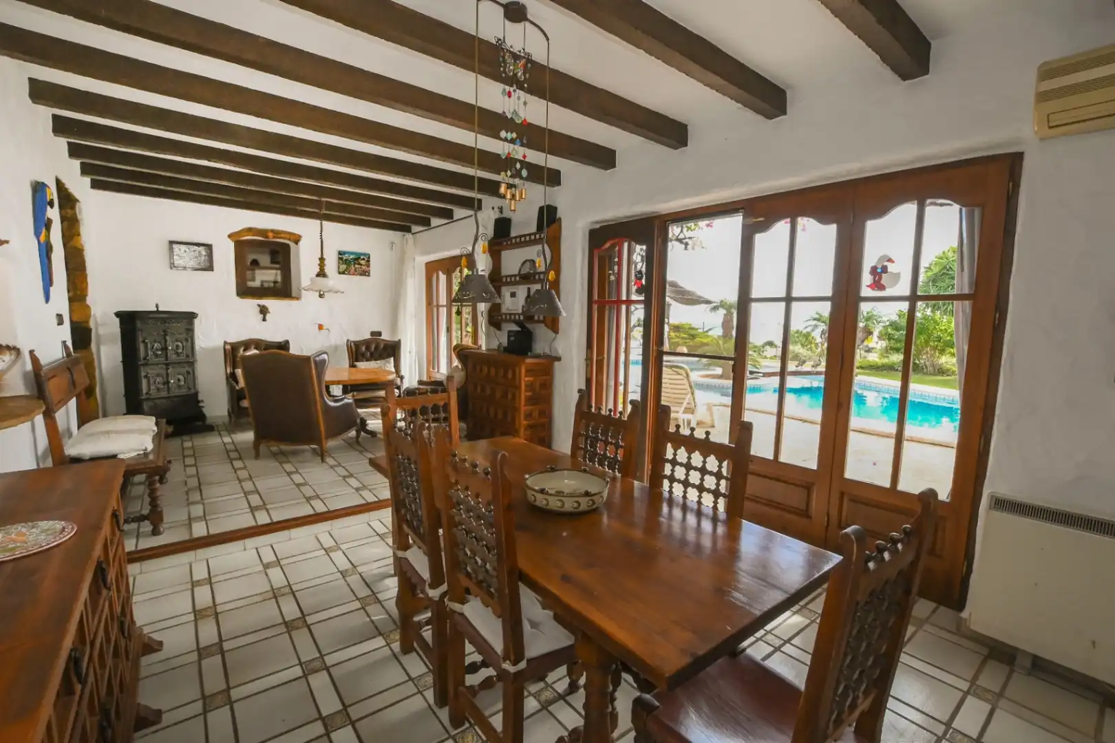Country homes for sale in Canuta