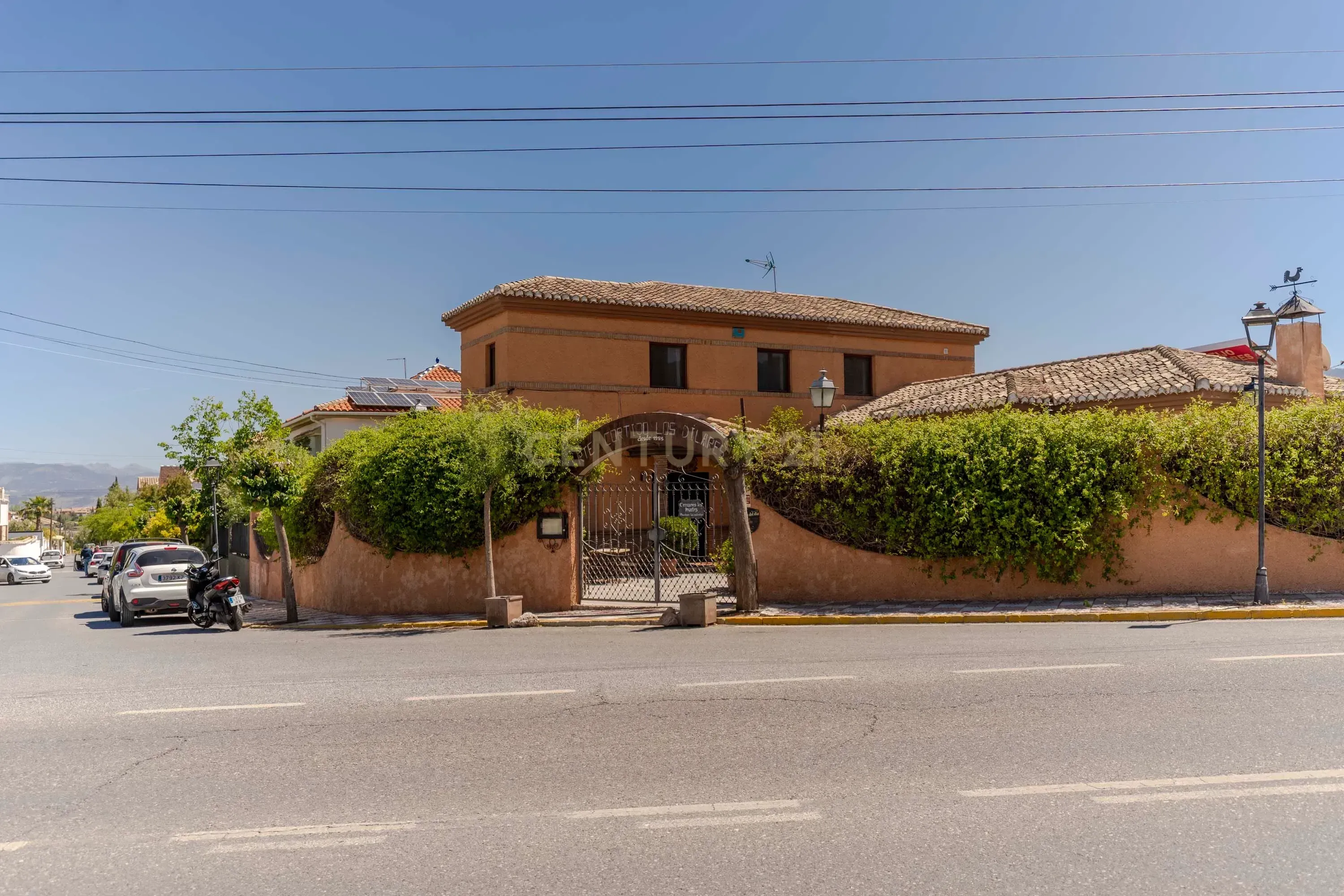 Vista exterior de Casa o xalet en venda en Dílar amb Terrassa