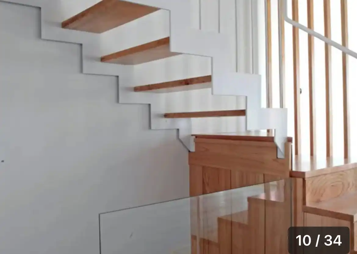 Detached homes for sale in Rúa Almirante Cadarso, 981, Riazor - Visma