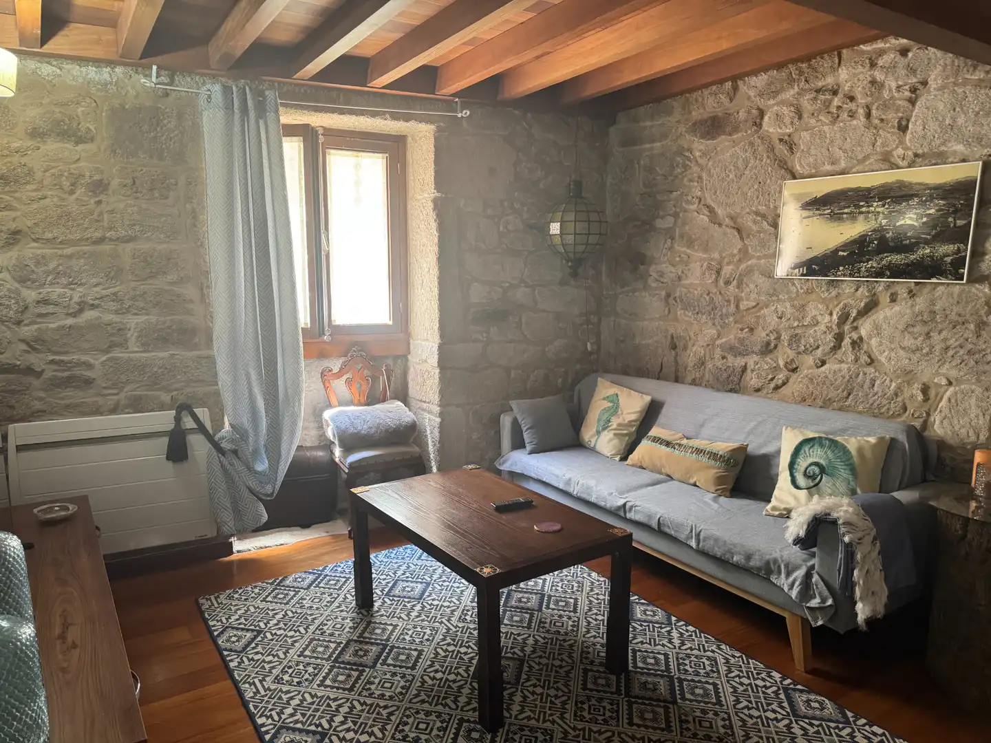 Sala d'estar de Casa o xalet en venda en Muros amb Moblat