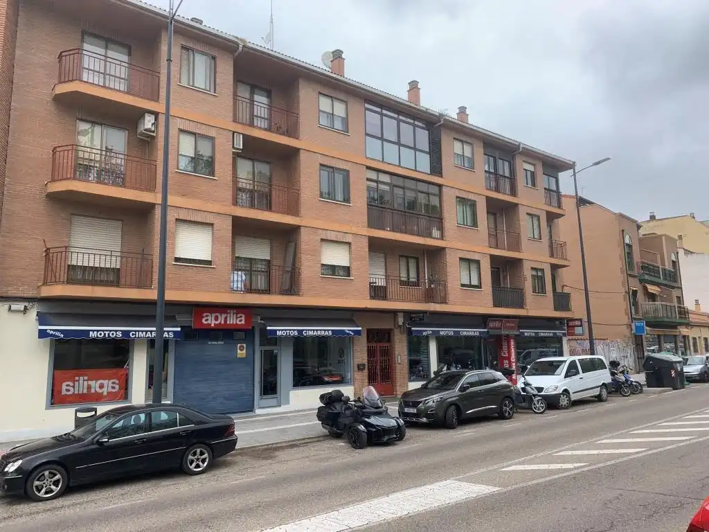 Vista exterior de Piso en venta en Zamora Capital 