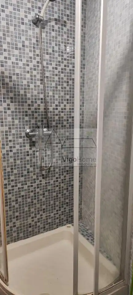 Bathroom of Apartments for sale in Moaña  with Storage room and Furnished