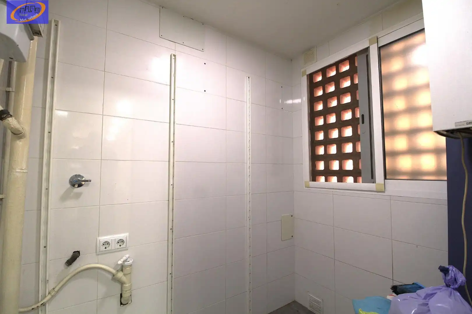 Baño de Piso en venta en Valencia con Aire acondicionado, Calefacción y Trastero