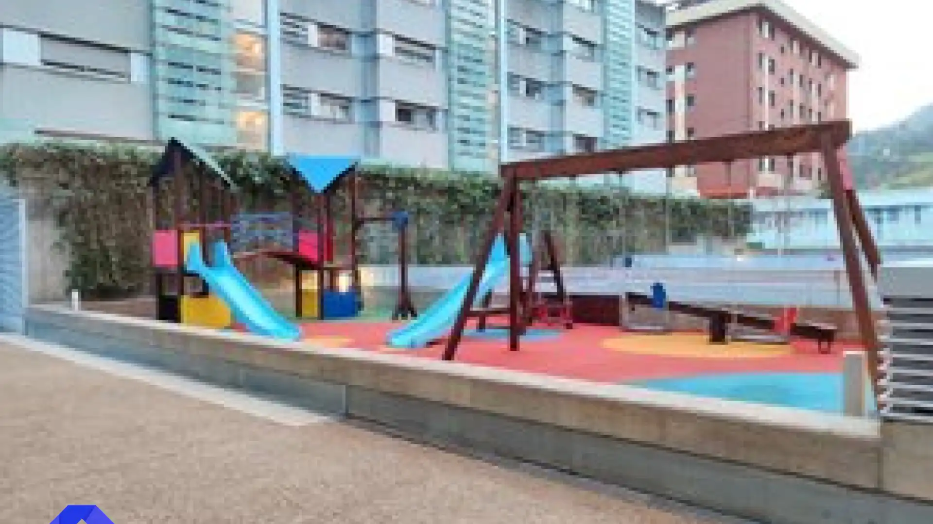 Exterior view of Flat for sale in Oviedo   with Heating, Private garden and Storage room