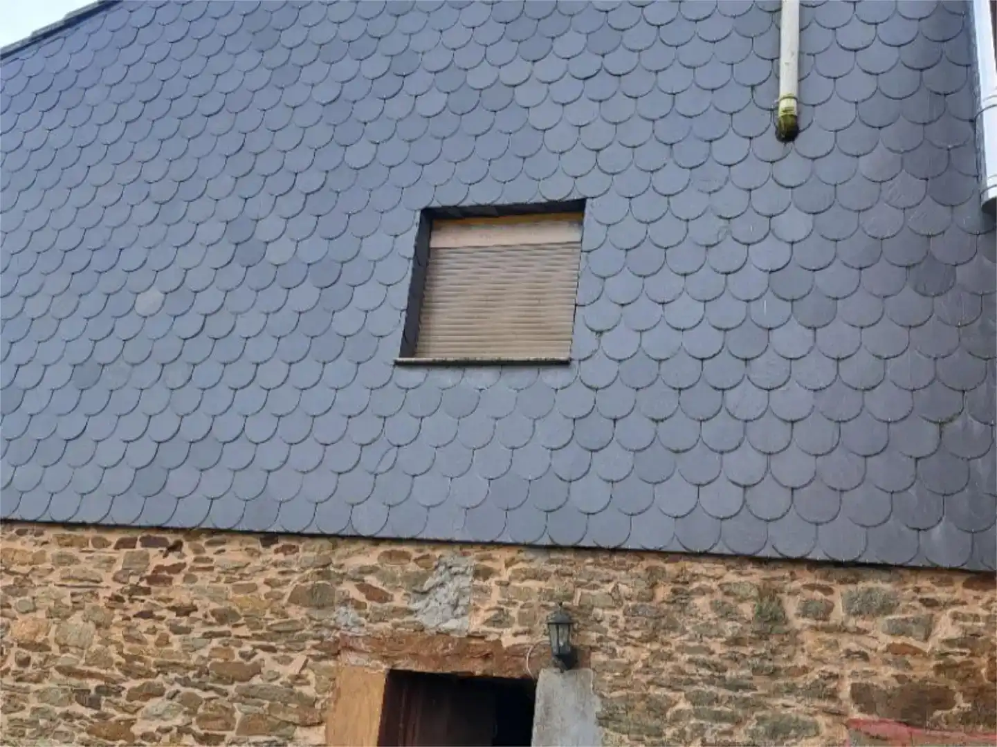 Vista exterior de Casa adosada en venda en Villagatón, León