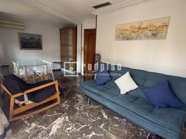 Flat with lift to rent in del Marqués de los Vélez 2