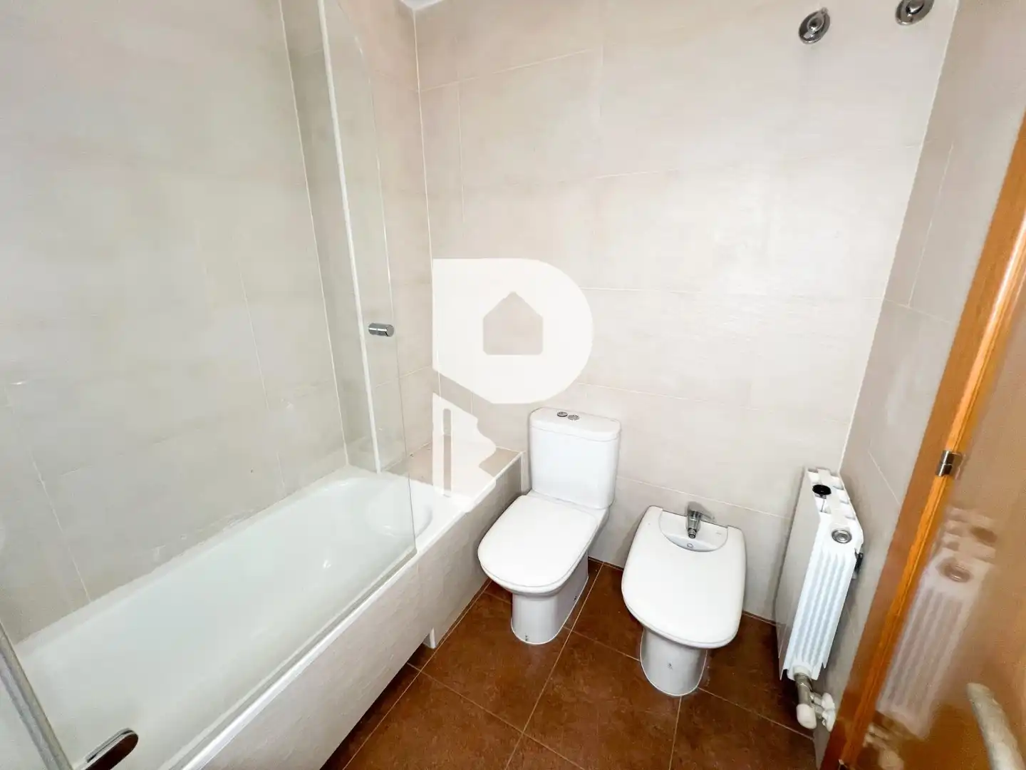 Bathroom of Houses for sale in Pallejà  with Heating, Private garden and Terrace