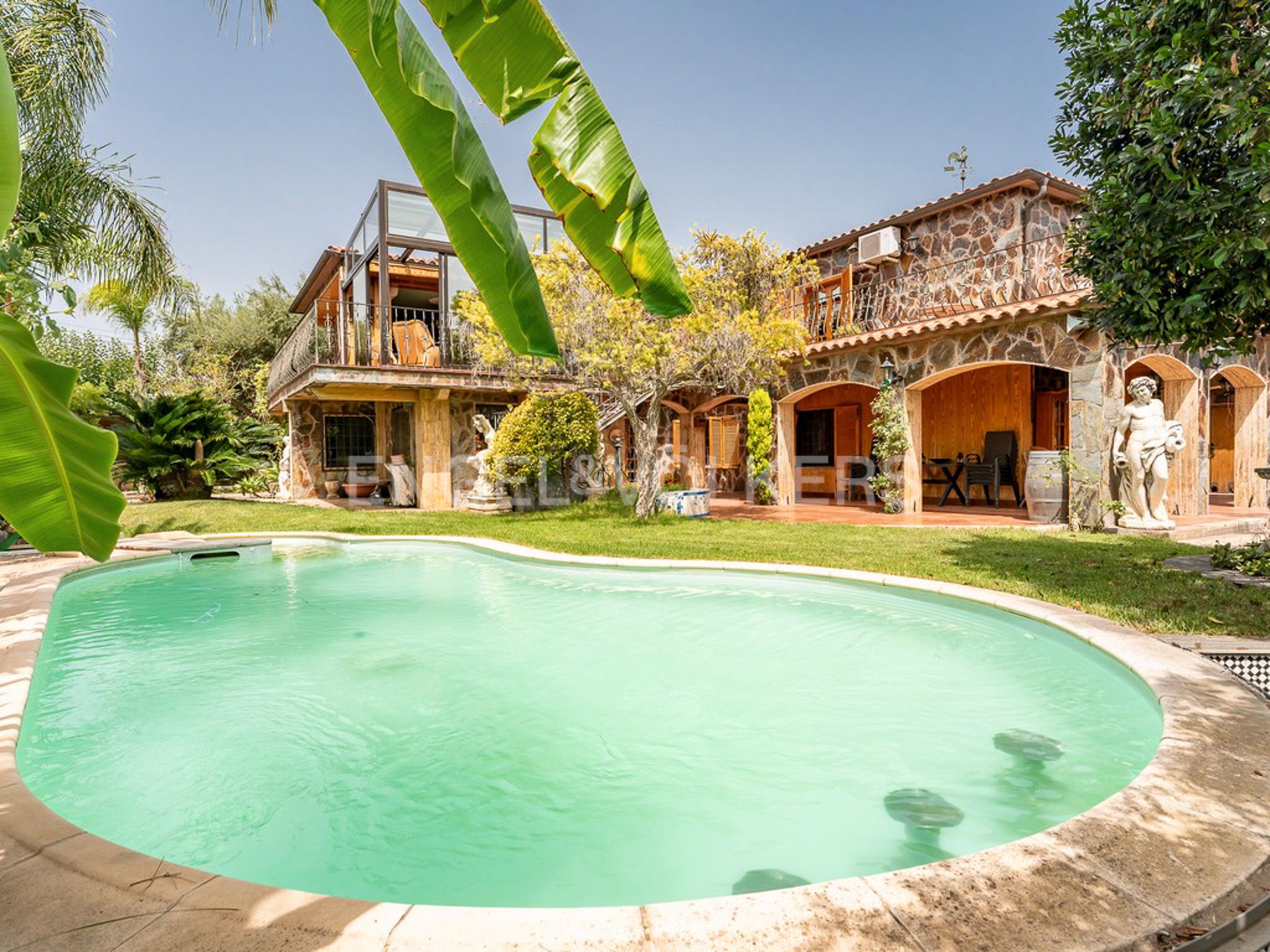 Garden of House or chalet for sale in Torredembarra  with Air Conditioner, Heating and Parquet flooring