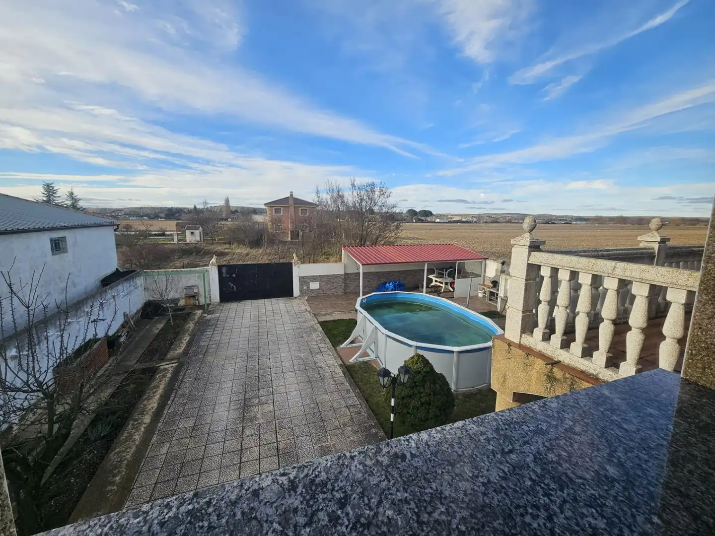Vista exterior de Casa o chalet en venta en Calvarrasa de Abajo con Aire acondicionado, Calefacción y Jardín privado