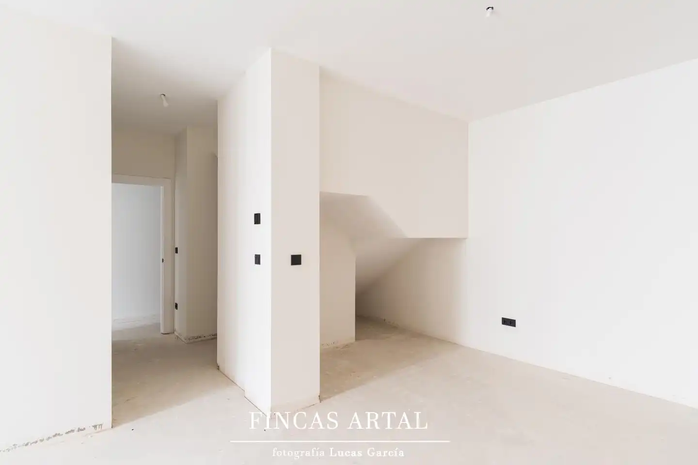 Casa o chalet en venta en Zaragoza con Aire acondicionado, Calefacción y Jardín privado