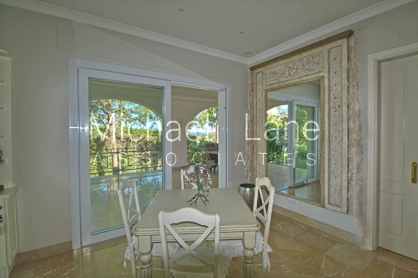 Haus oder Chalet zum Verkauf in Sotogrande Alto