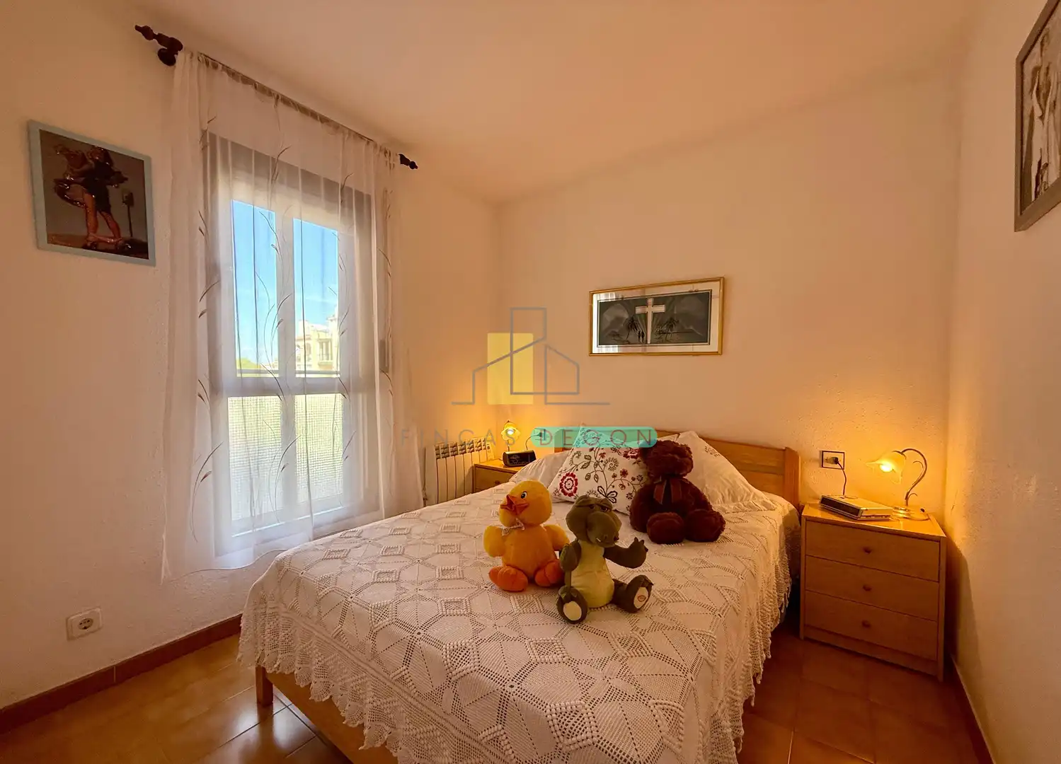 Dormitori de Apartament en venda en Roses amb Calefacció, Moblat i Forn