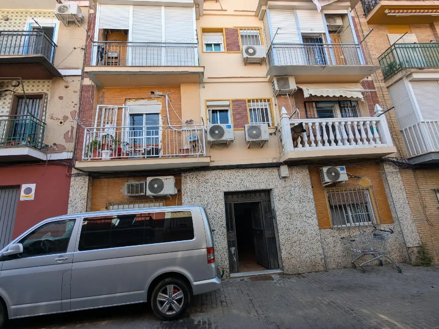 Exterior view of Flat for sale in Sevilla