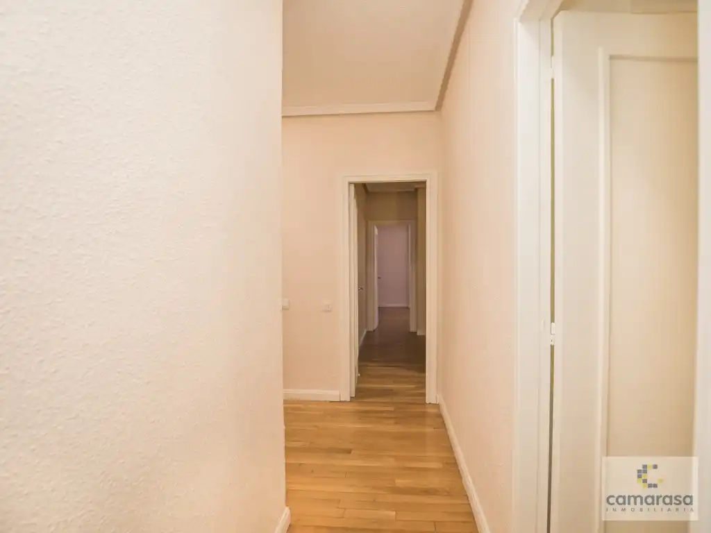 Flat with lift to rent in Plaza Claudio Sanchez Albornoz 4, imagen 16