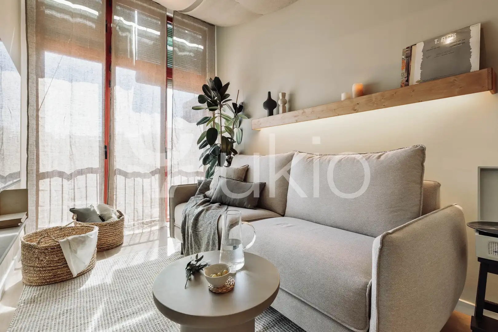 Appartement compact avec ascenseur à louer à Carrer de Floridablanca, imagen 5